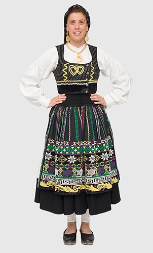 traje domingar grupo danças cantares perre